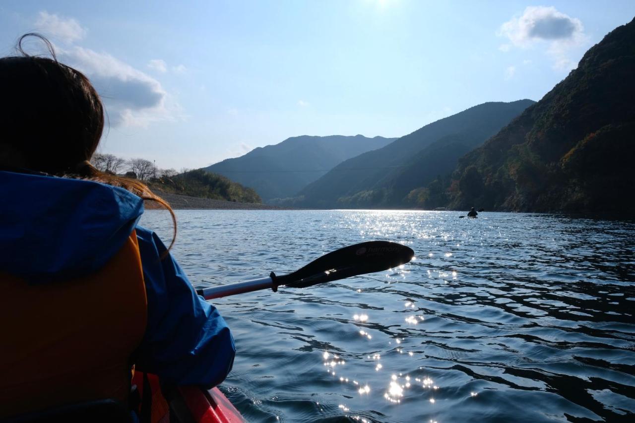 別荘 Shimanto Riverside Hideaway